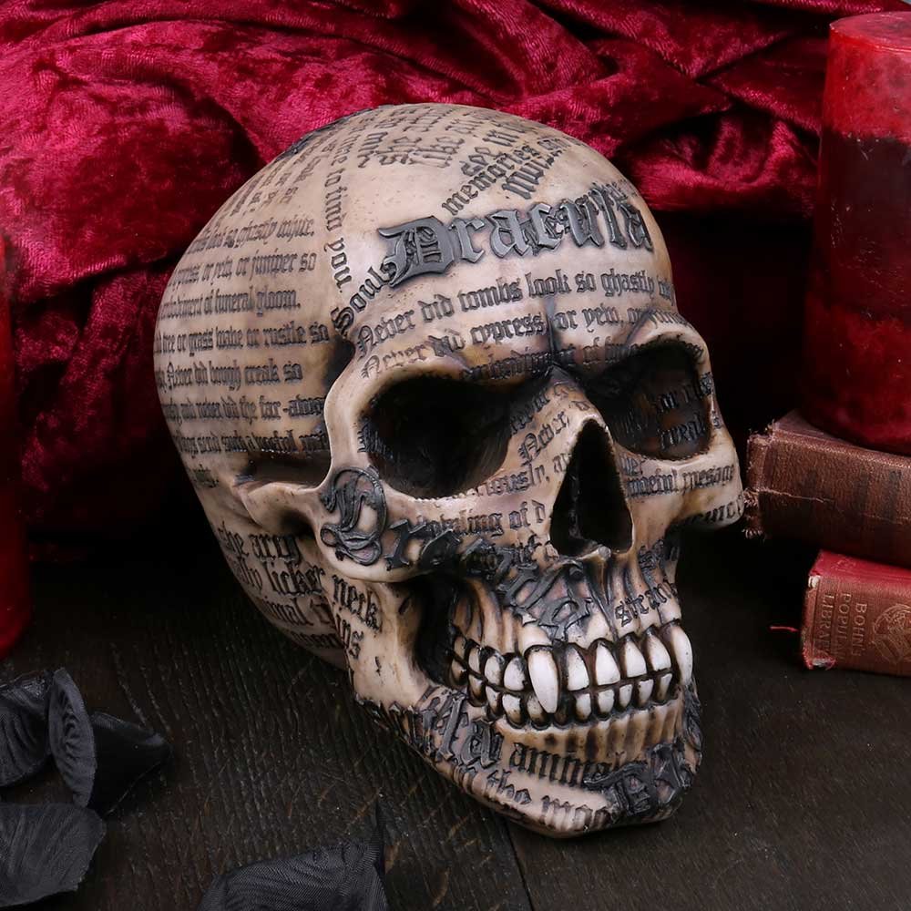 Draculas Tale 18.5cm