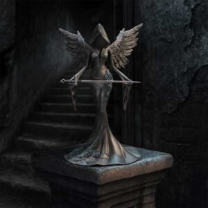 Femme Fatale - Warrior 20.3cm