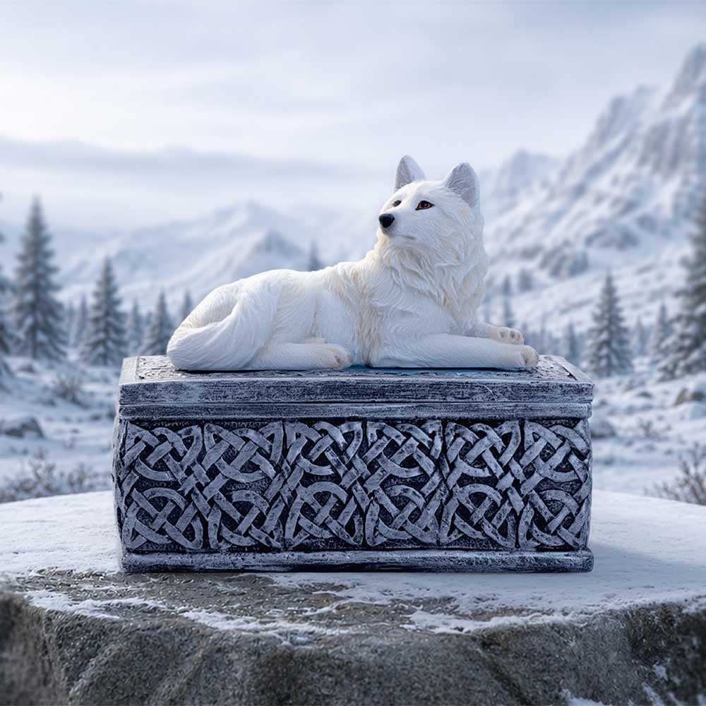Ghost Wolf Box 10cm